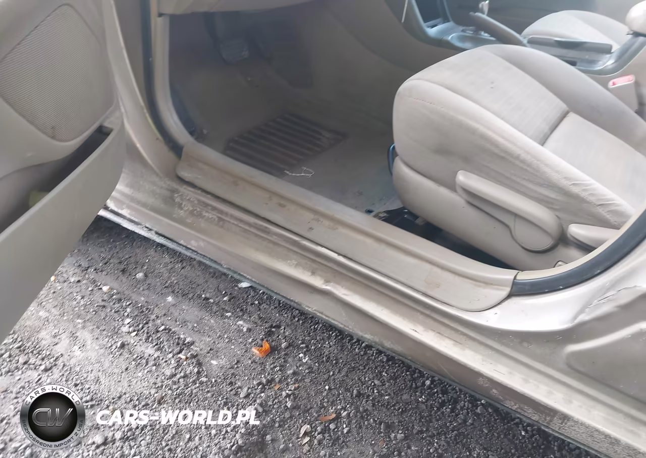 2005 Toyota Camry Std VIN:4T1BE32KX5U403912 - 6