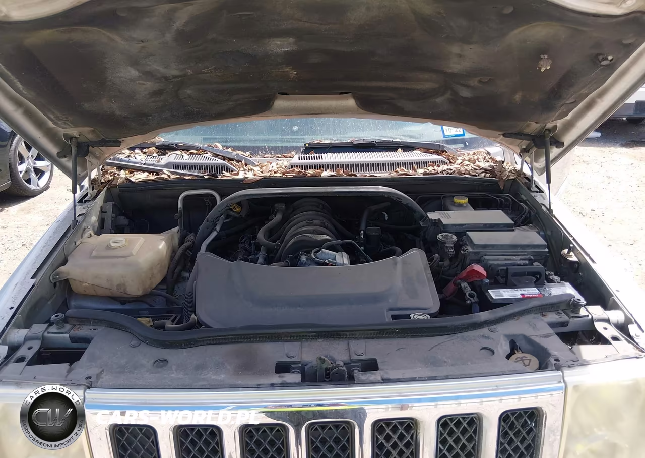 2008 Jeep Commander Overland VIN:1J8HH68218C111566 - 10