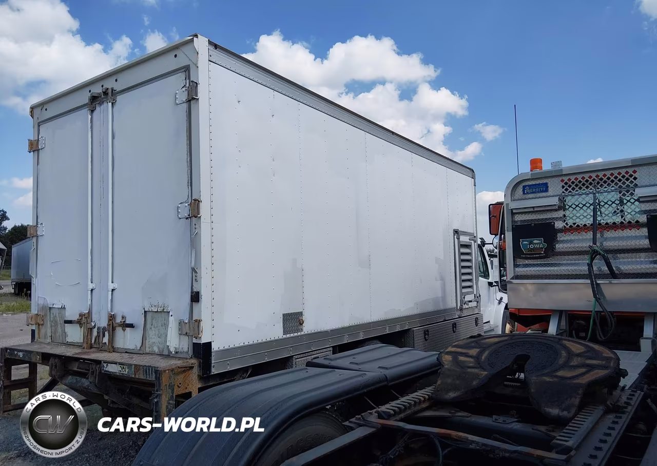 2017 Freightliner M2 106 VIN:1FVACWFA5HHJE9791 - 4
