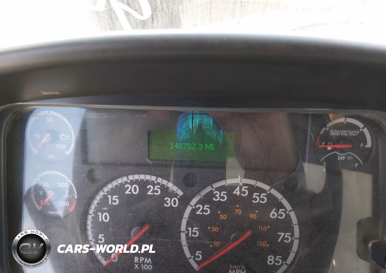 2017 Freightliner M2 106 VIN:1FVACWFA5HHJE9791 - 5