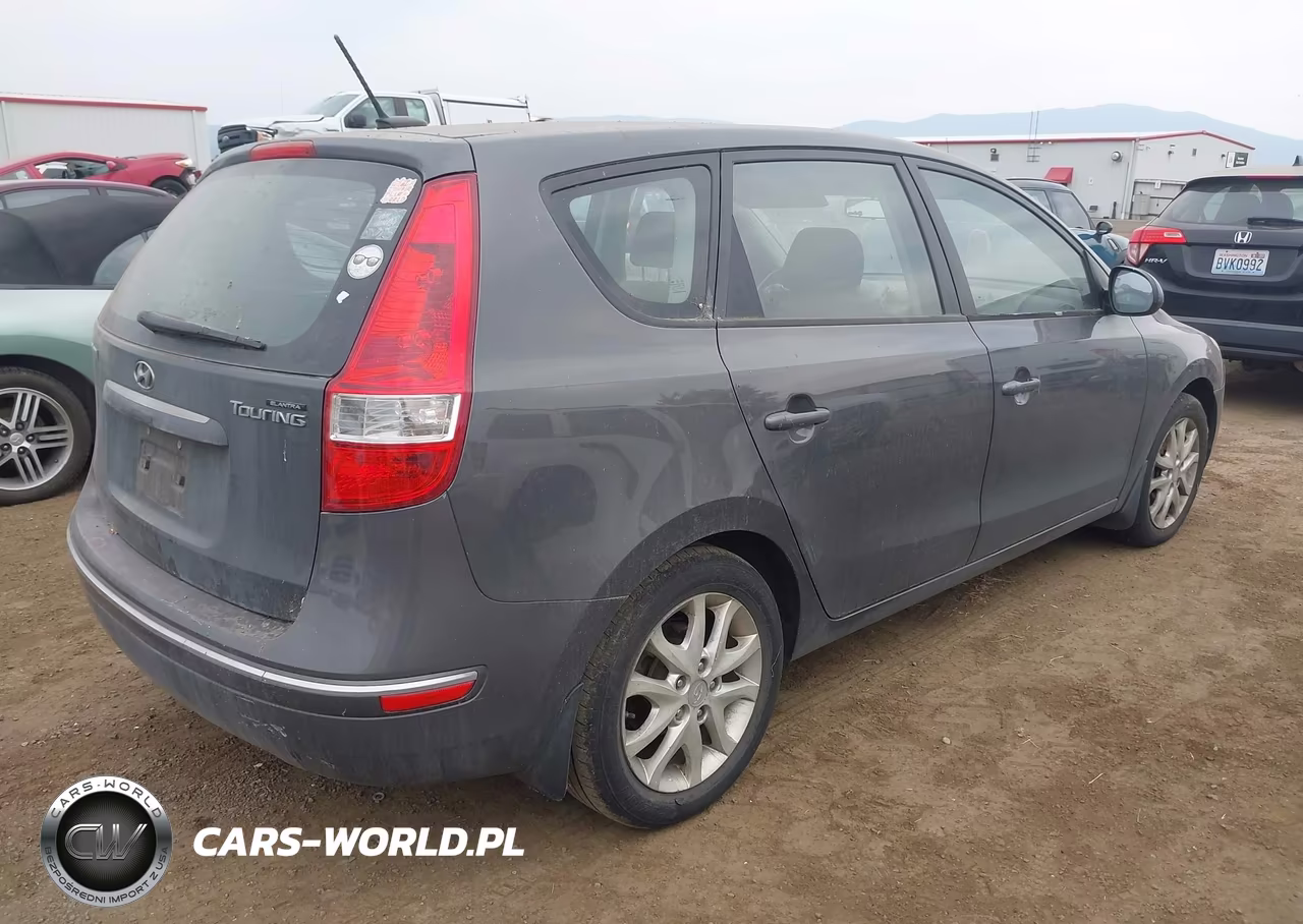 2009 Hyundai Elantra Touring VIN:KMHDC86E89U044260 - 4
