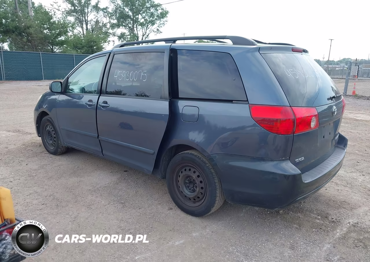 2009 Toyota Sienna Le VIN:5TDZK23C79S253829 - 3