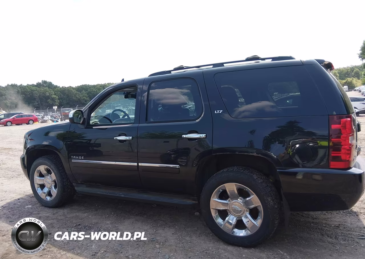 2011 Chevrolet Tahoe Ltz VIN:1GNSKCE00BR364986 - 14