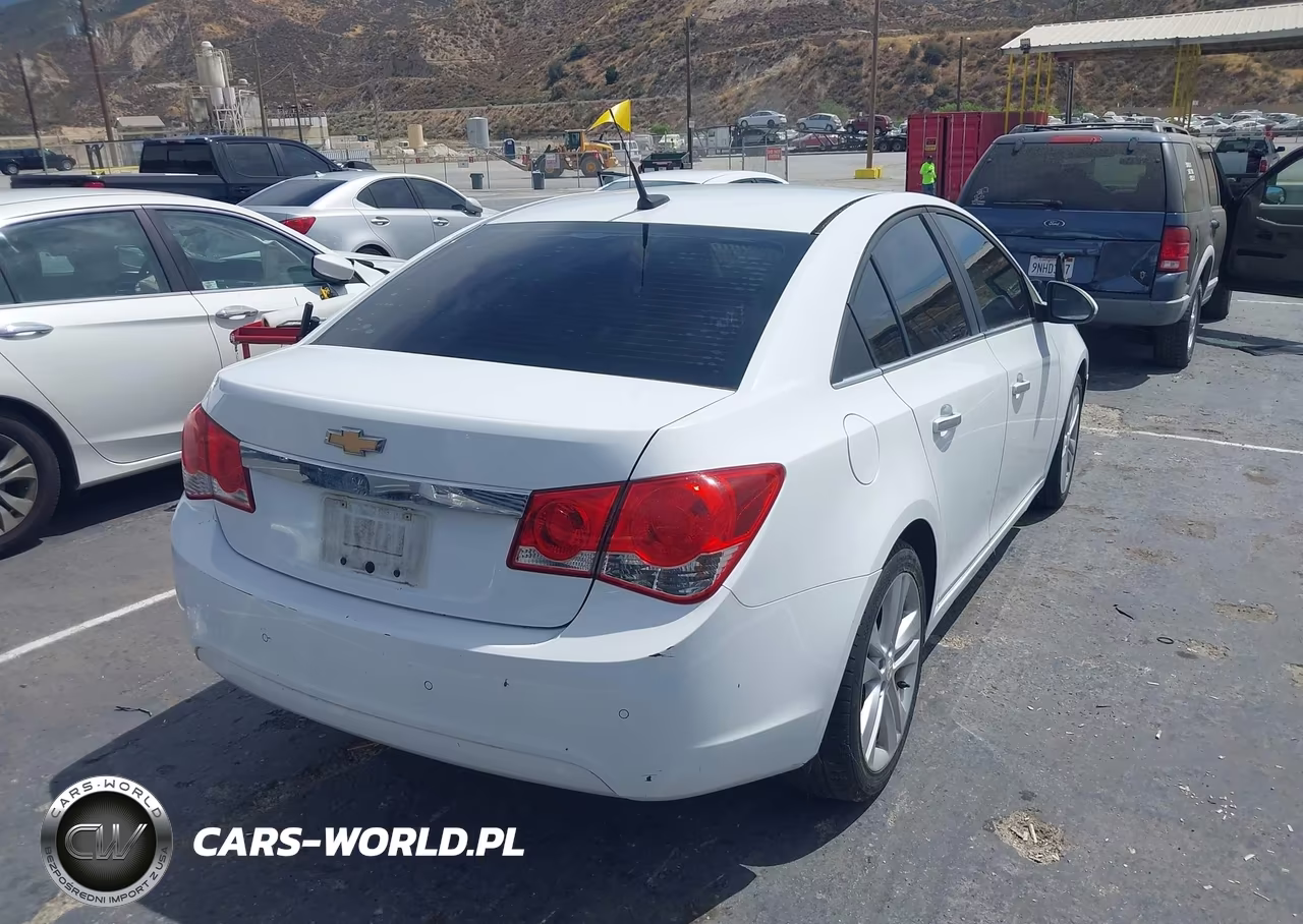 2011 Chevrolet Cruze Ltz VIN:1G1PH5S90B7110307 - 4
