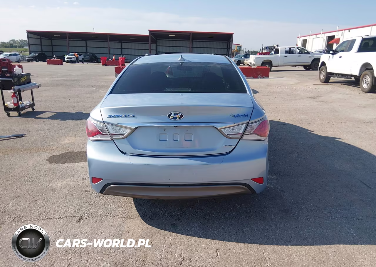 2015 Hyundai Sonata Hybrid Limited VIN:KMHEC4A47FA132418 - 17