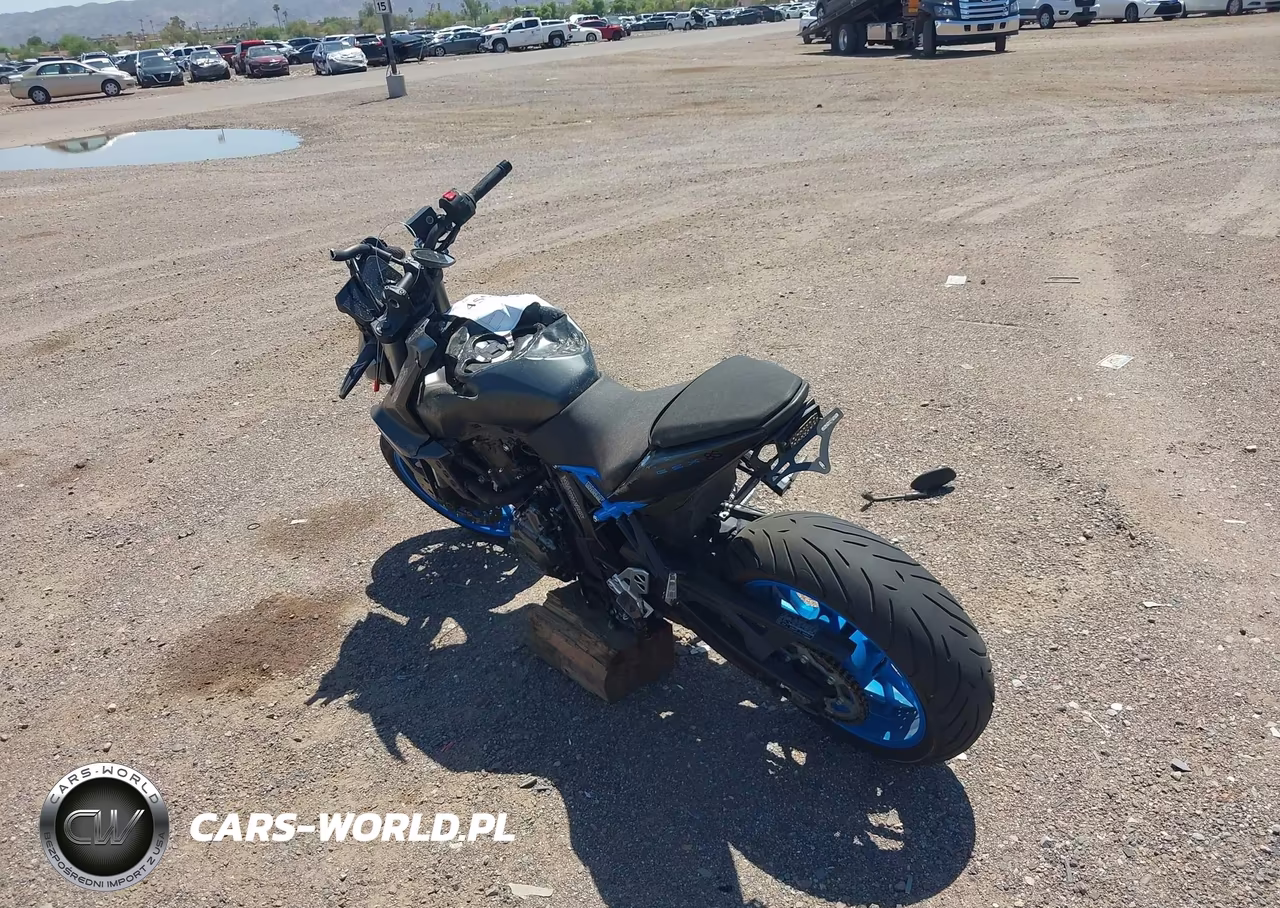 2024 Suzuki Gsx800 R VIN:JS1EM11BXR7101304 - 3