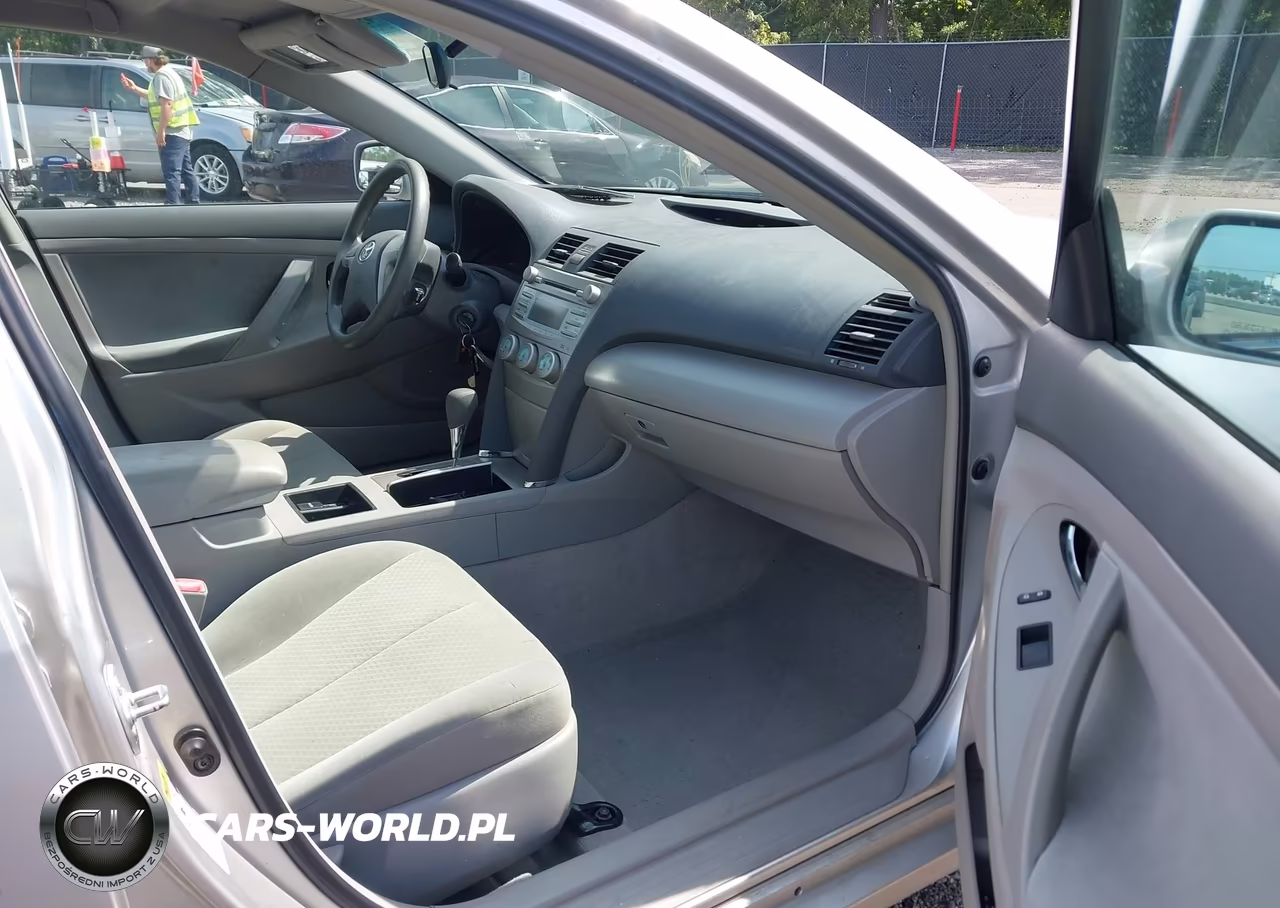 2009 Toyota Camry VIN:4T1BE46K49U303472 - 5
