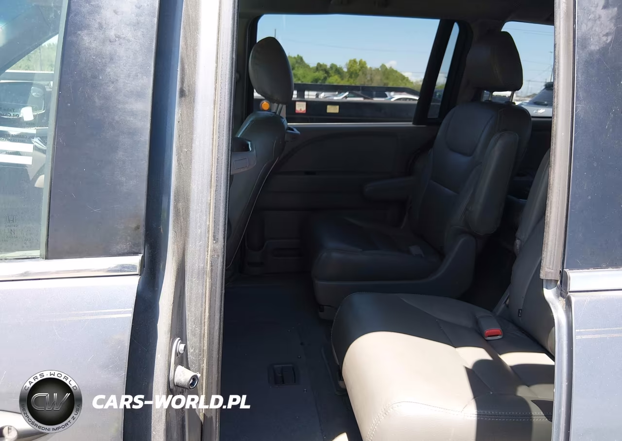 2010 Honda Odyssey Lx VIN:5FNRL3H23AB109707 - 8