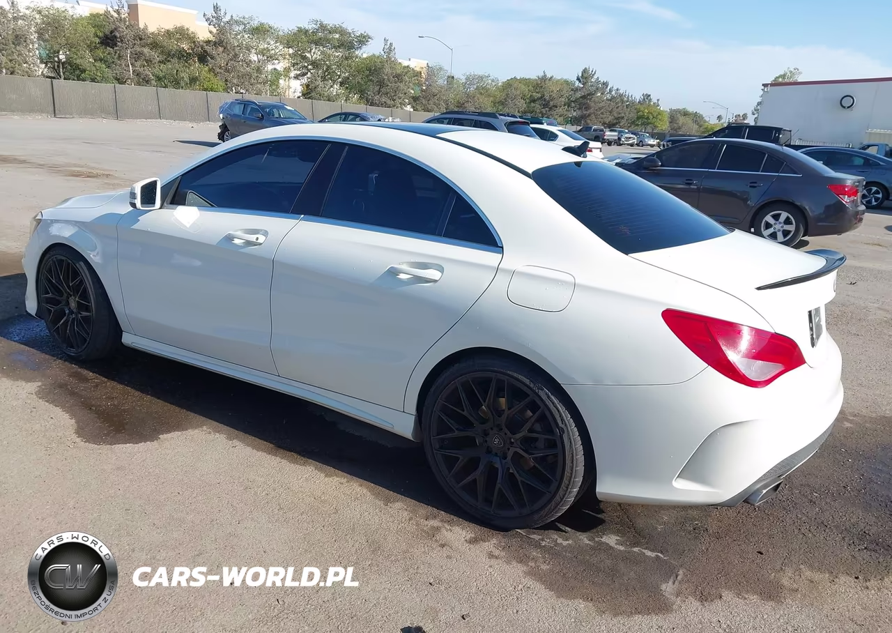 2014 Mercedes-Benz Cla 250 VIN:WDDSJ4EB2EN082465 - 3