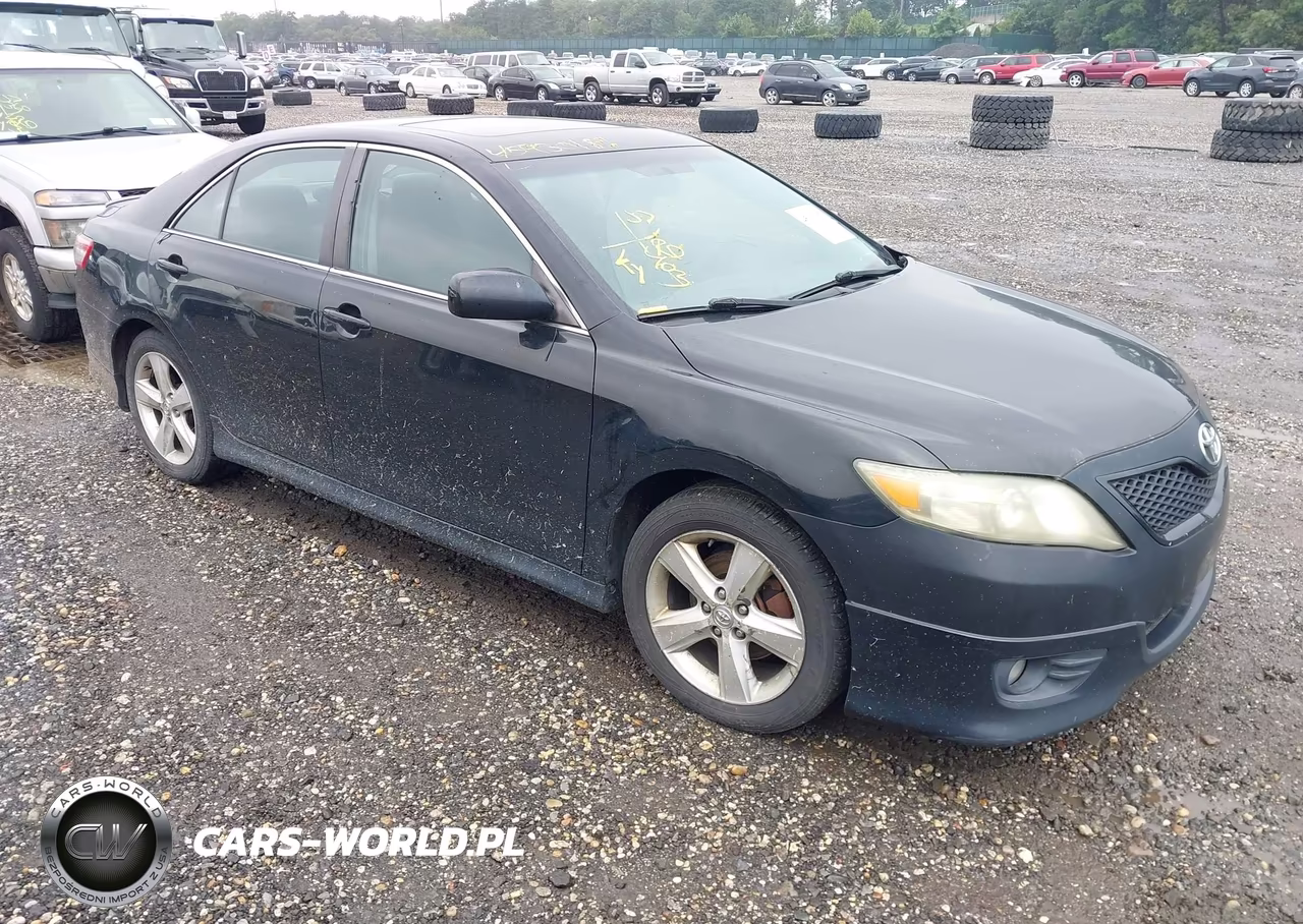 2011 Toyota Camry Se – zdjęcie 1 z 12