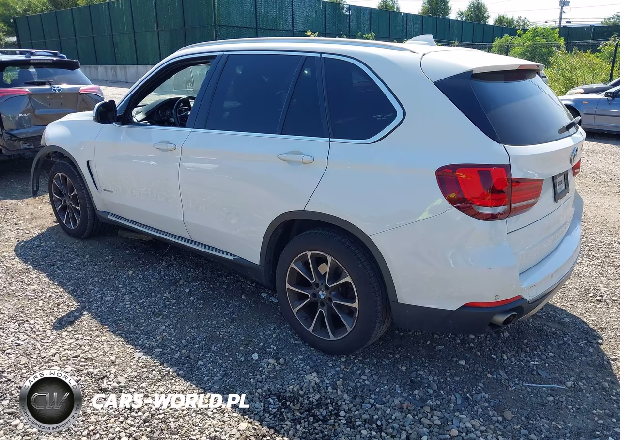 2017 BMW X5 xDrive35I VIN:5UXKR0C3XH0X80720 - 3