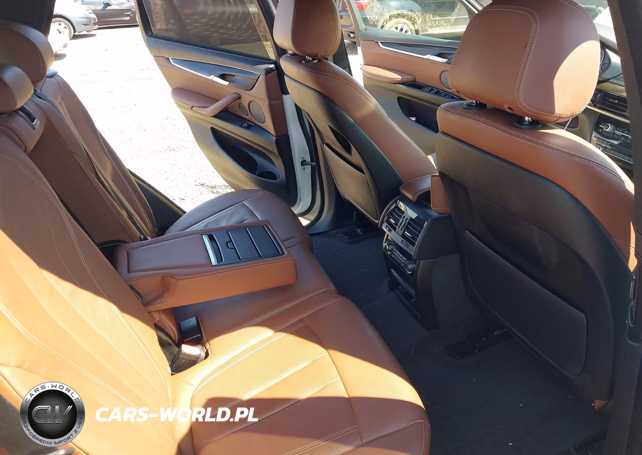2017 BMW X5 xDrive35I VIN:5UXKR0C3XH0X80720 - 8
