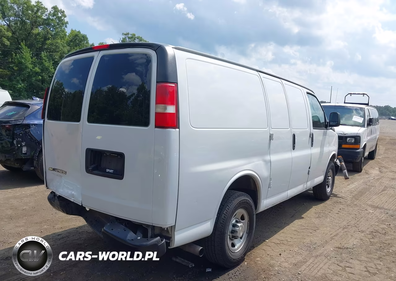 2019 Chevrolet Express 2500 Work Van VIN:1GCWGAFPXK1171612 - 4