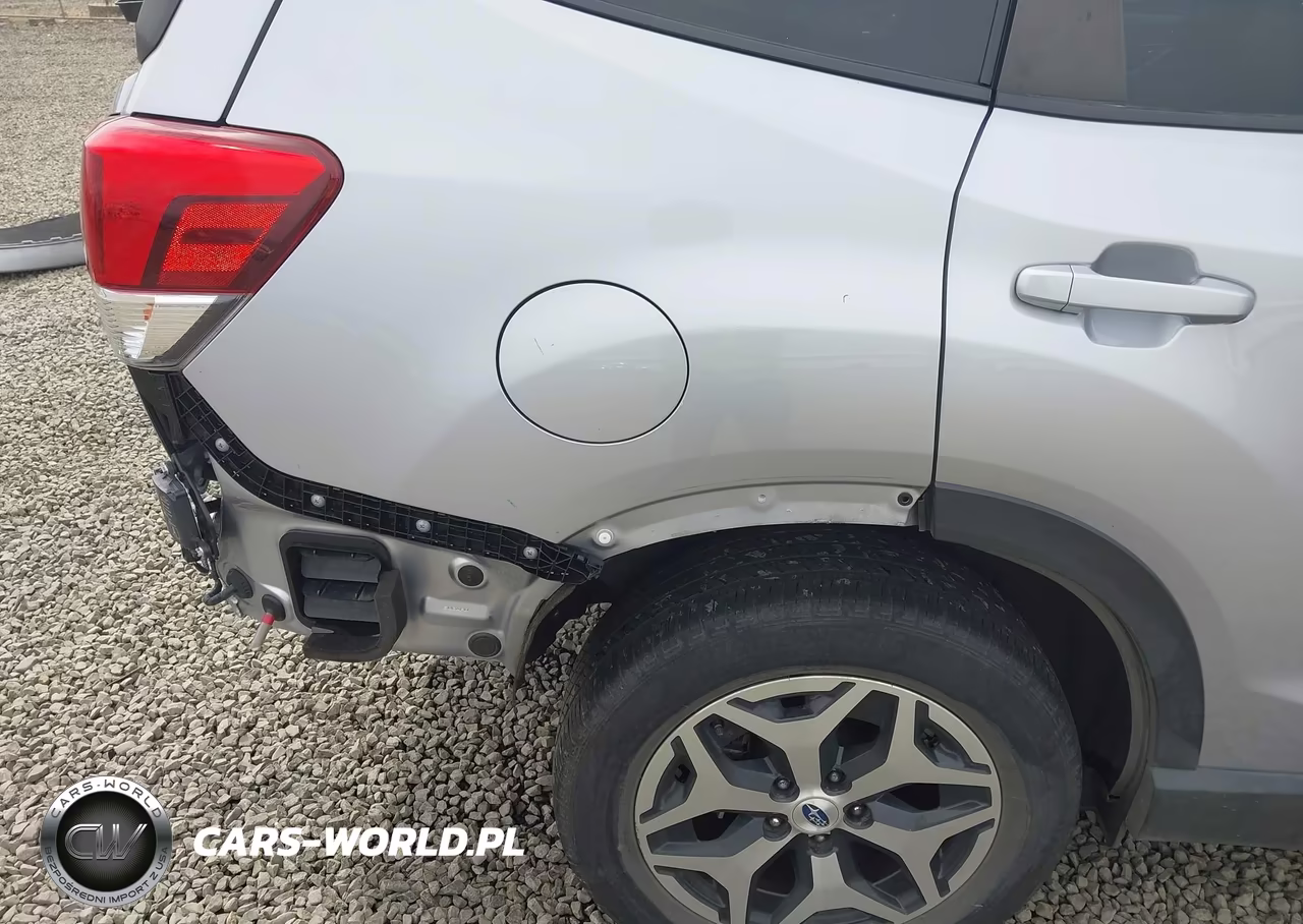 2021 Subaru Forester Premium VIN:JF2SKAJC6MH485335 - 21