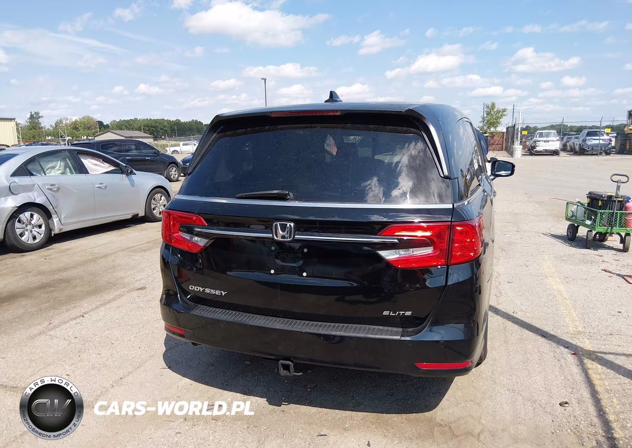 2022 Honda Odyssey Elite VIN:5FNRL6H9XNB051602 - 16