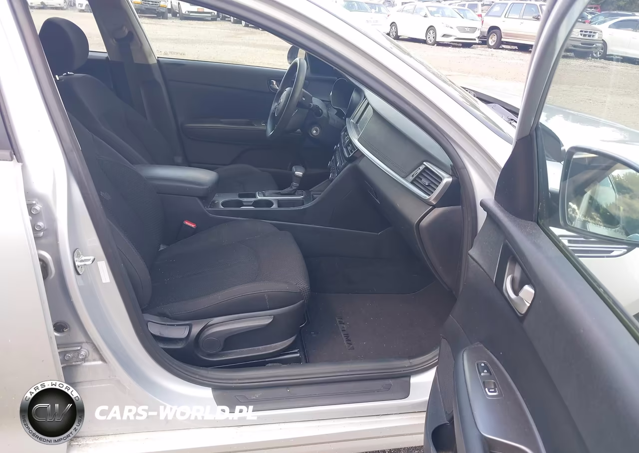 2019 Kia Optima Lx VIN:5XXGT4L3XKG317403 - 5