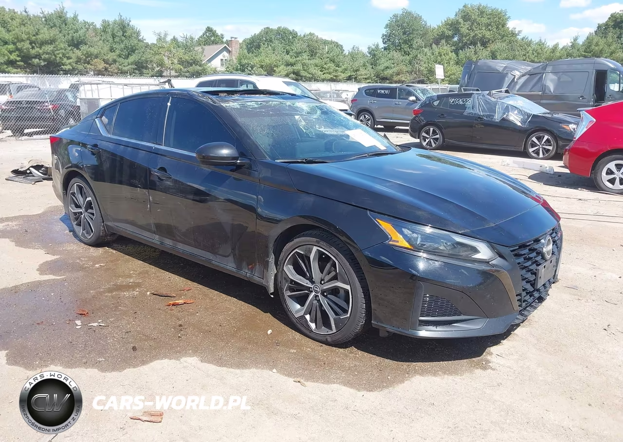2023 Nissan Altima Sr Fwd