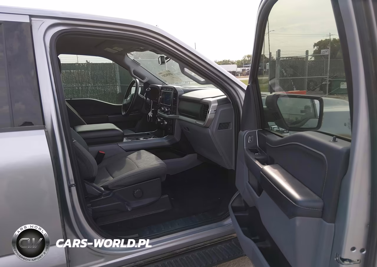 2023 Ford F-150 Xlt VIN:1FTFW1E85PFB26360 - 5