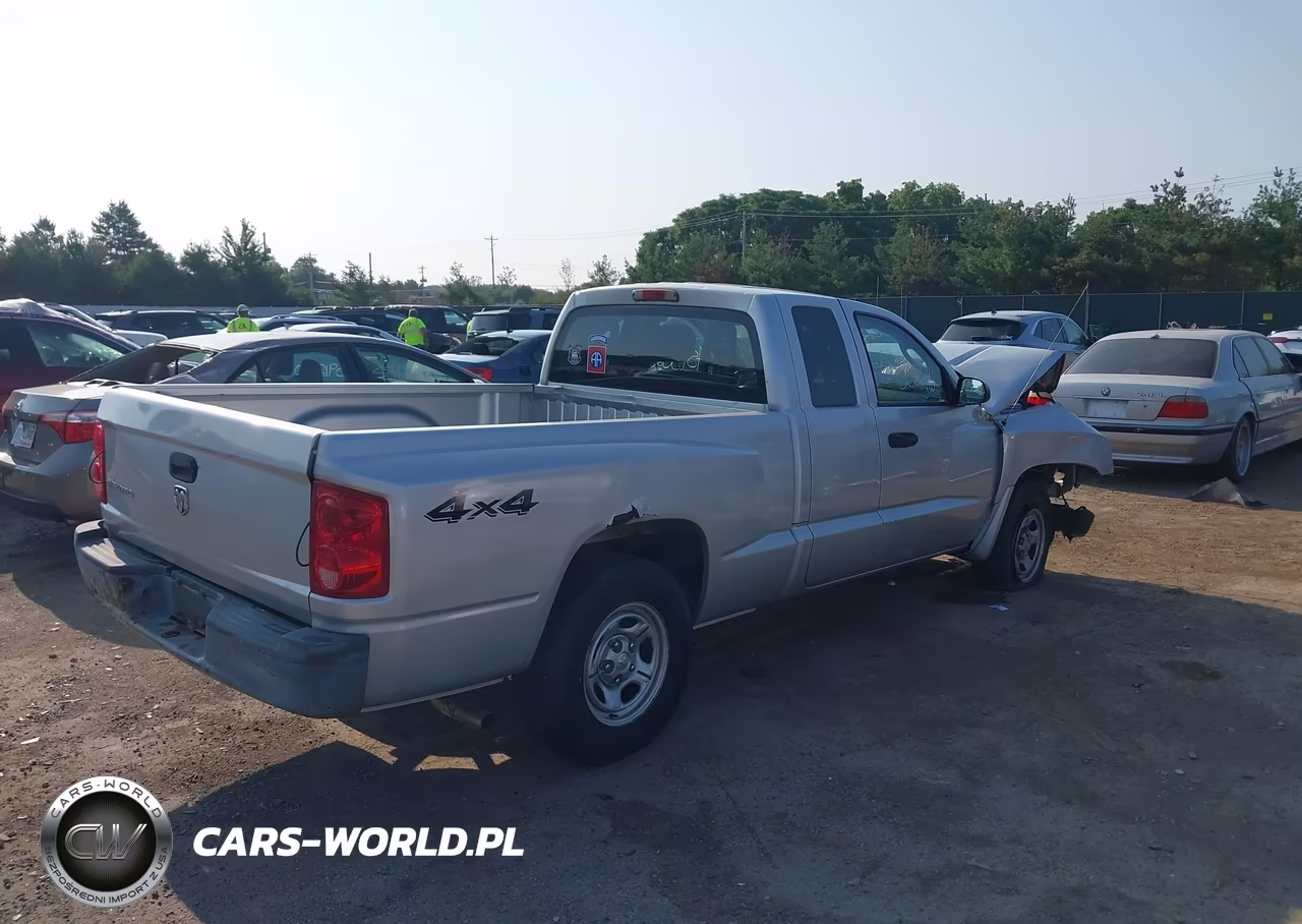 2007 Dodge Dakota St VIN:1D7HW22K47S104104 - 4