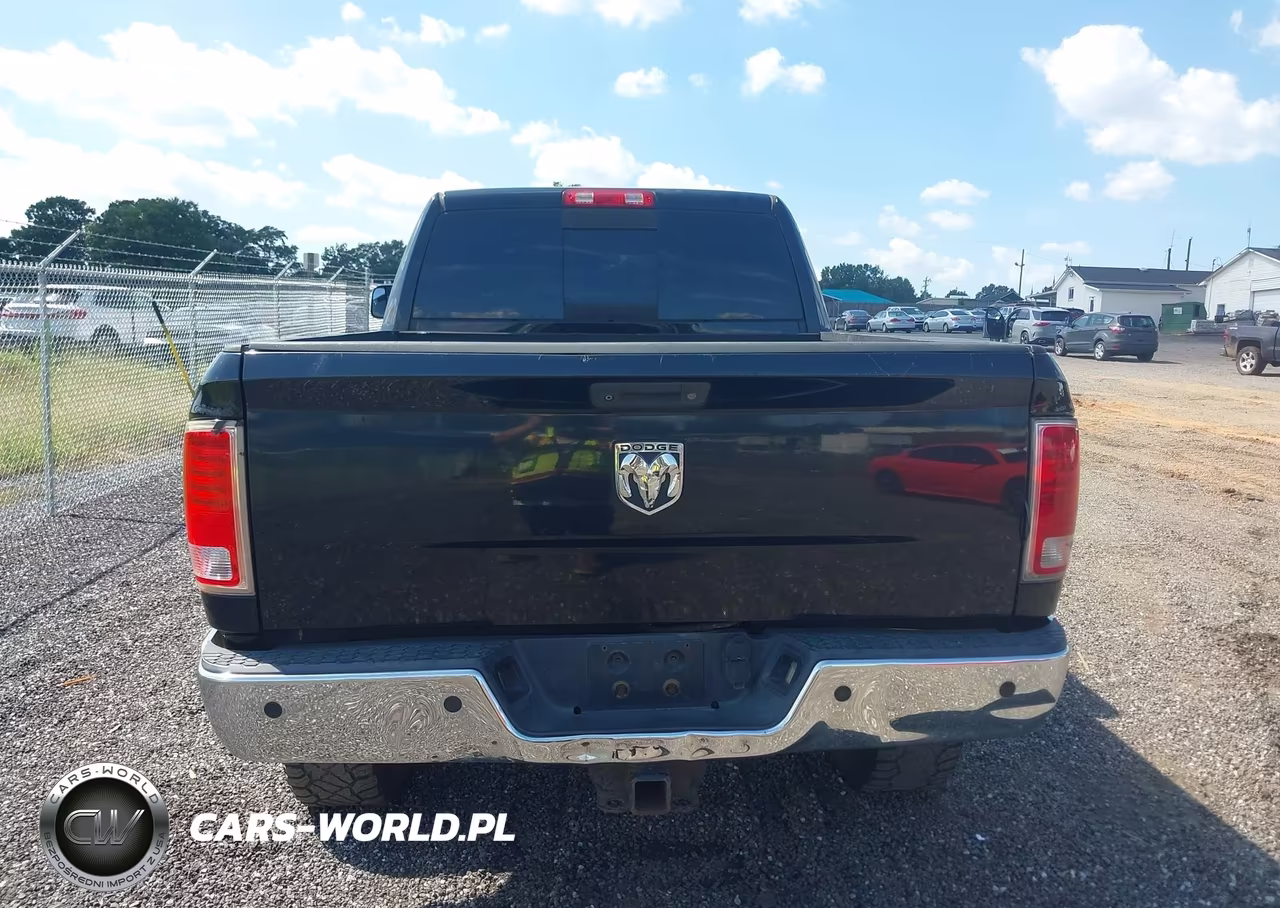 2013 Ram 2500 Laramie VIN:3C6UR5FL7DG551606 - 16