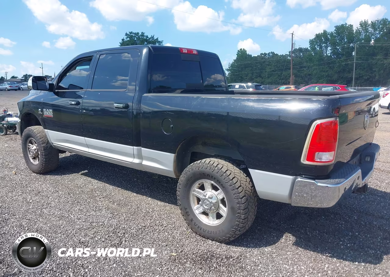 2013 Ram 2500 Laramie VIN:3C6UR5FL7DG551606 - 3