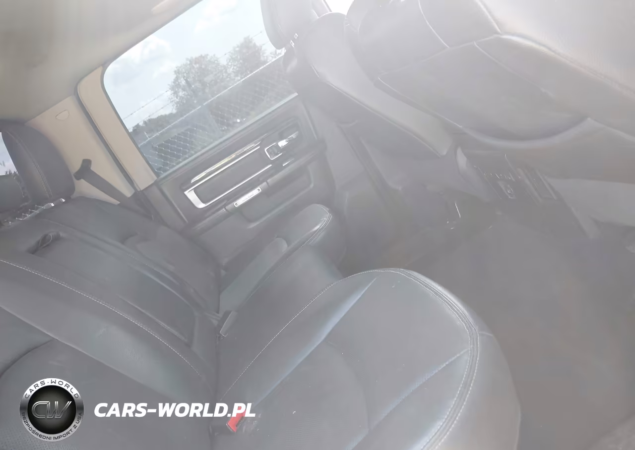 2013 Ram 2500 Laramie VIN:3C6UR5FL7DG551606 - 8