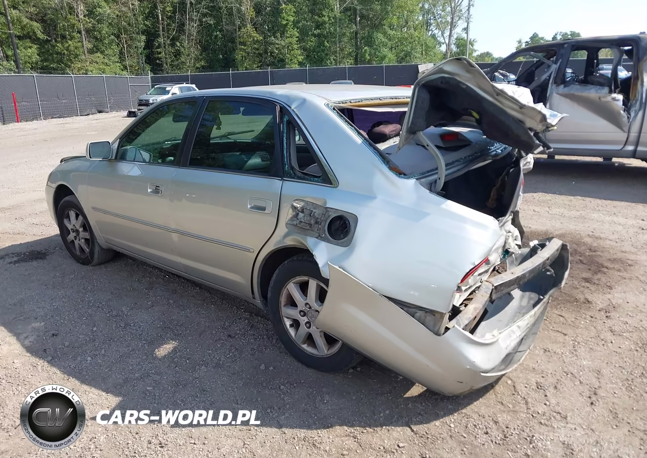 2001 Toyota Avalon Xls VIN:4T1BF28B61U116222 - 3