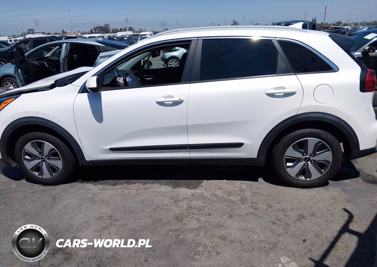 2022 Kia Niro Lx VIN:KNDCB3LC9N5510162 - 3