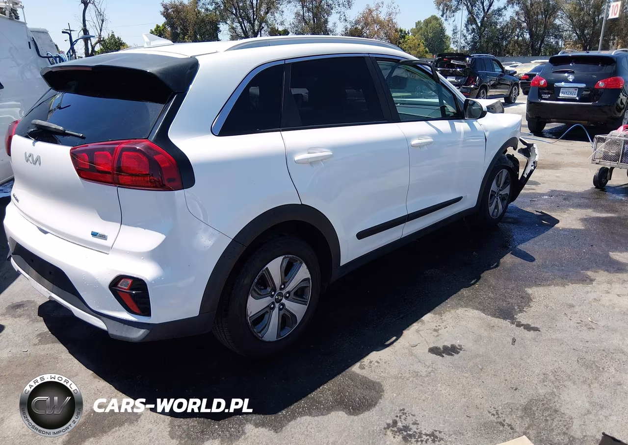 2022 Kia Niro Lx VIN:KNDCB3LC9N5510162 - 4
