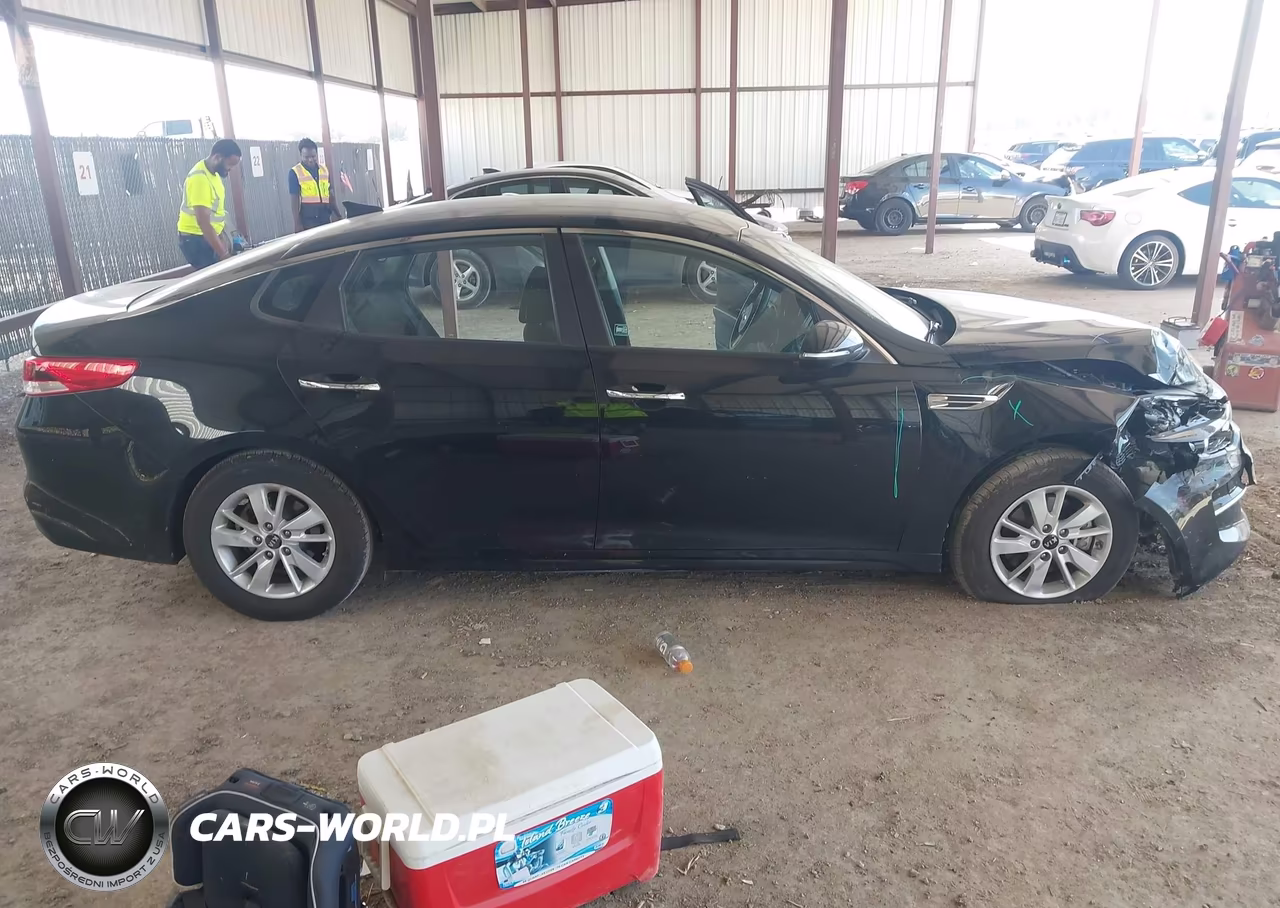 2018 Kia Optima Lx VIN:5XXGT4L32JG208643 - 13
