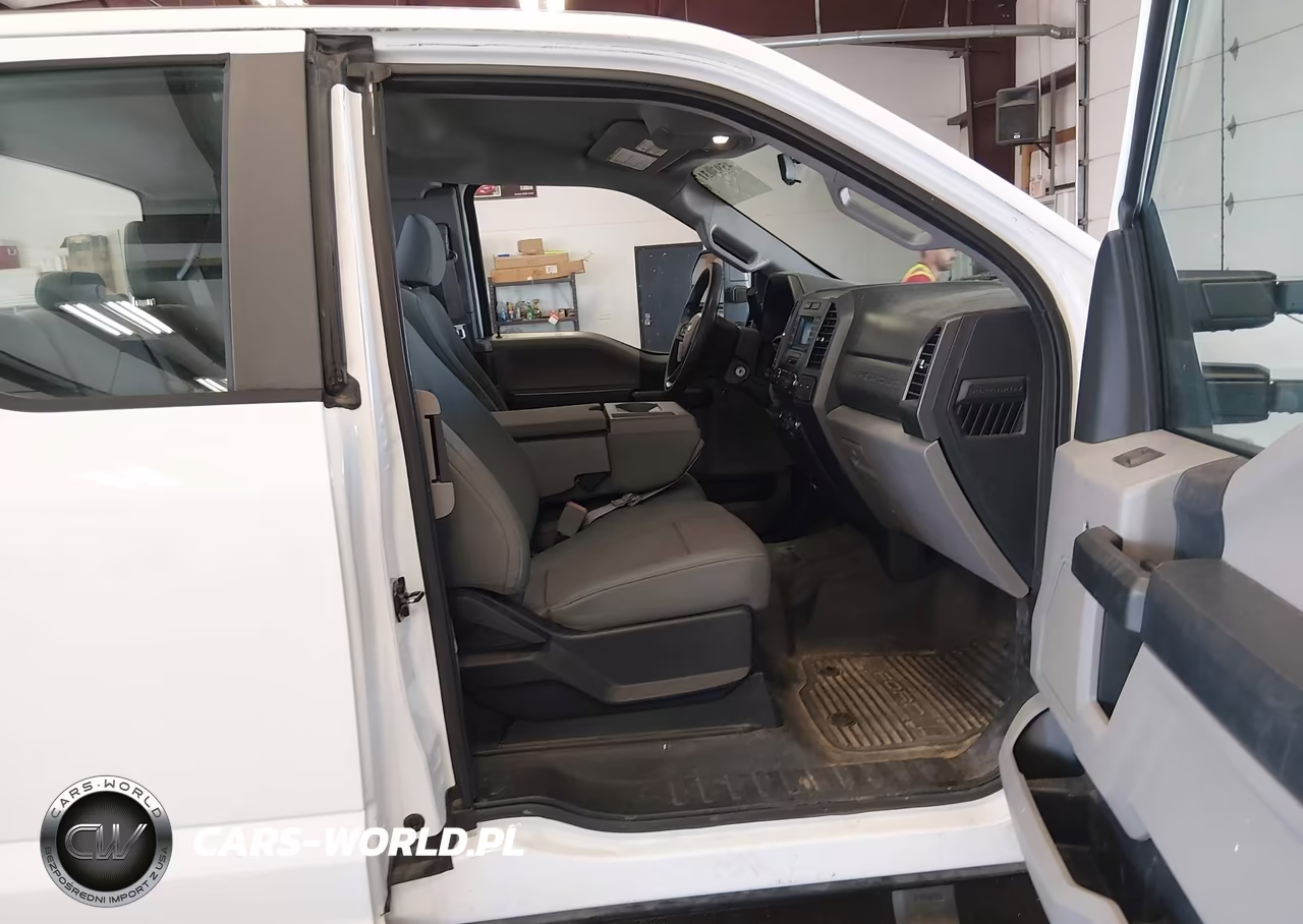 2018 Ford F-350 Xl VIN:1FT8X3B68JEC22209 - 5
