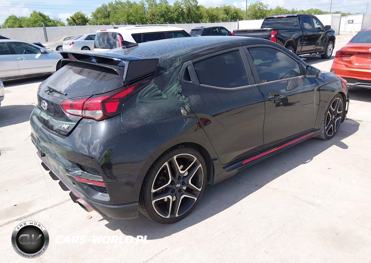 2020 Hyundai Veloster N VIN:KMHT36AH8LU007380 - 4