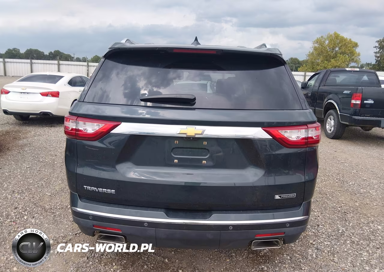 2018 Chevrolet Traverse Premier VIN:1GNERKKW0JJ271538 - 16