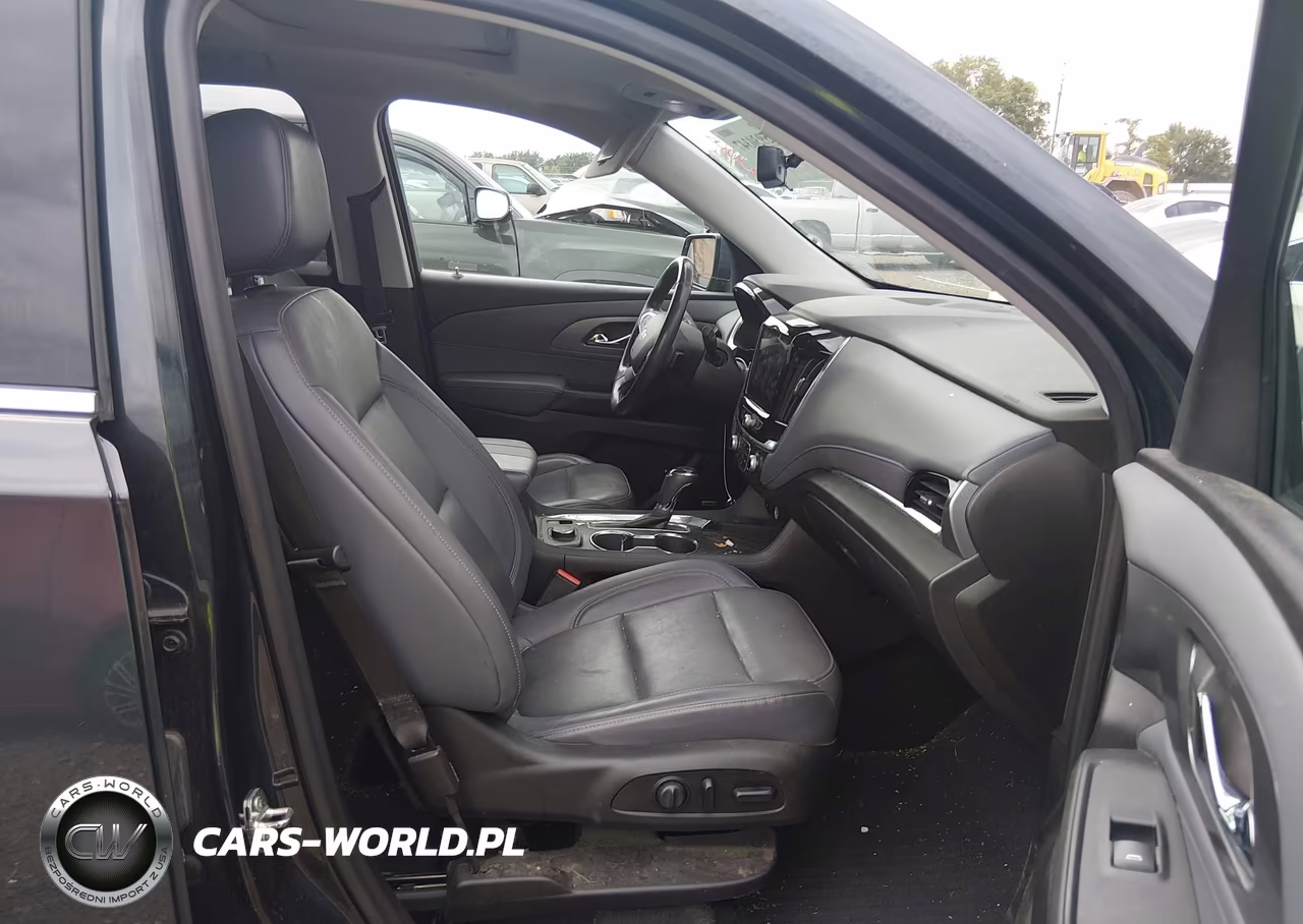 2018 Chevrolet Traverse Premier VIN:1GNERKKW0JJ271538 - 5