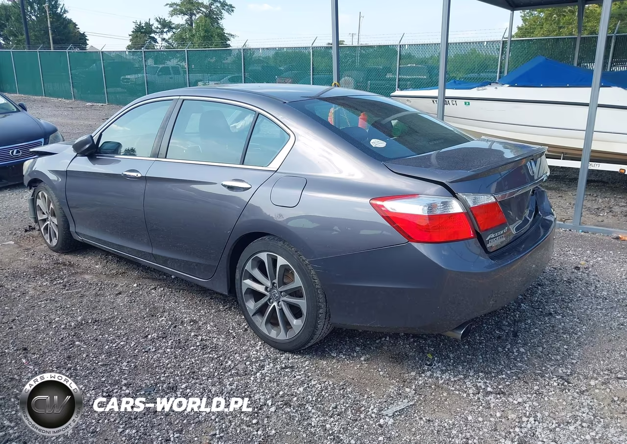 2015 Honda Accord Sport VIN:1HGCR2F56FA106636 - 3