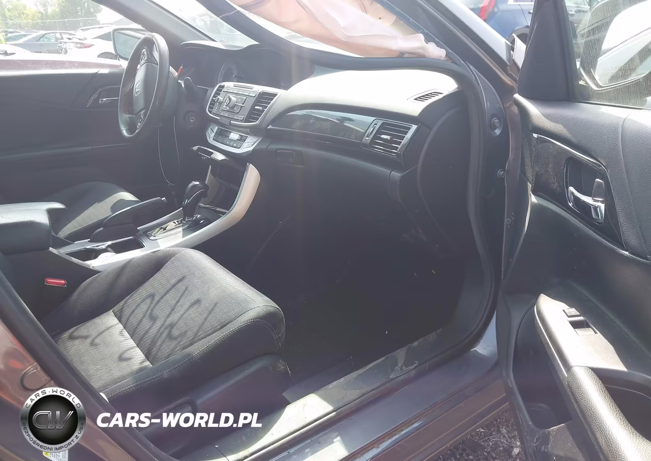 2015 Honda Accord Sport VIN:1HGCR2F56FA106636 - 5