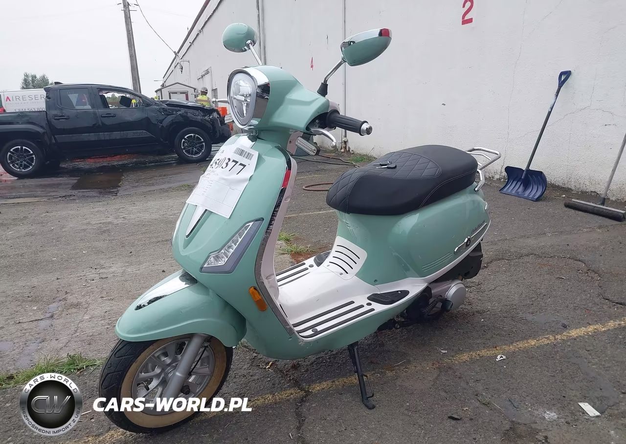 2024 Scooter 50Cc VIN:LZRJJTKFXR1000082 - 2