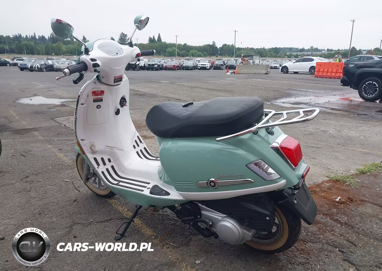 2024 Scooter 50Cc VIN:LZRJJTKFXR1000082 - 3