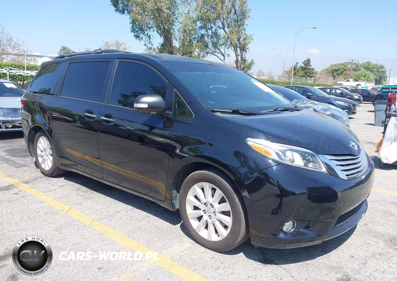 2015 Toyota Sienna Limited 7 Passenger – zdjęcie 1 z 18