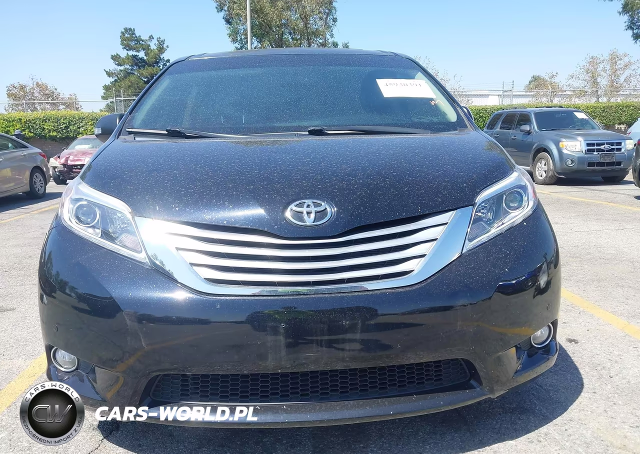2015 Toyota Sienna Limited 7 Passenger VIN:5TDYK3DC7FS671691 - 12