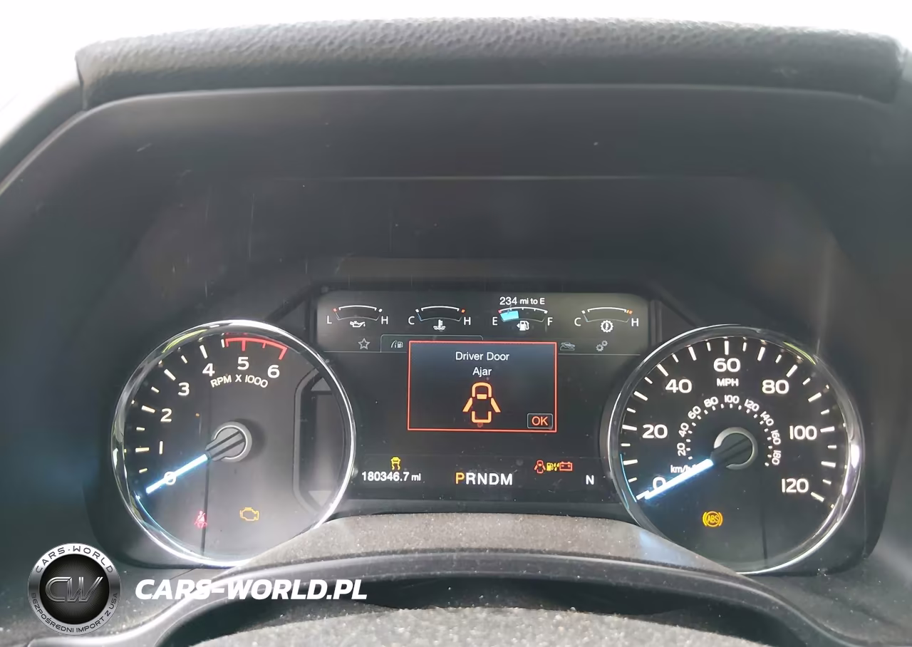 2018 Ford F-150 Platinum VIN:1FTFW1E15JFD60427 - 7