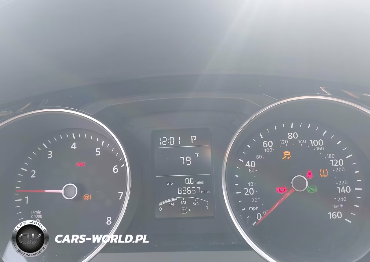 2017 Volkswagen Jetta 1.8T Sport VIN:3VWD17AJ0HM304448 - 7