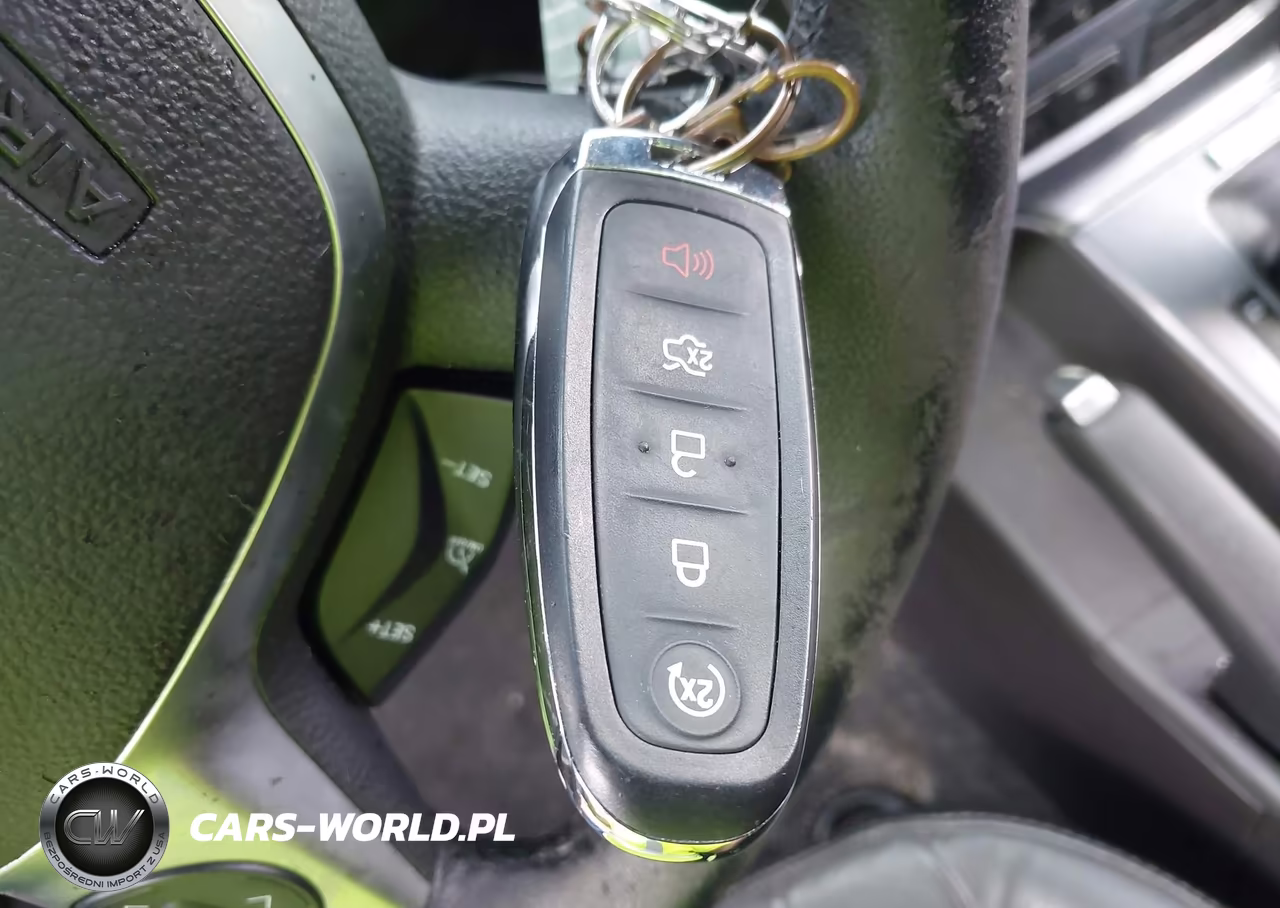 2014 Ford Focus Titanium VIN:1FADP3J21EL173293 - 11