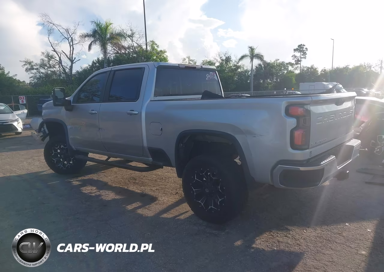2021 Chevrolet Silverado 2500Hd 4Wd Standard Bed Lt VIN:1GC4YNEY0MF212843 - 3