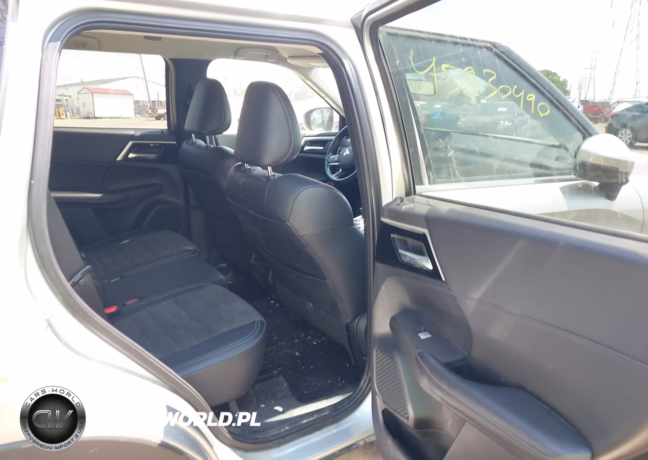 2024 Mitsubishi Outlander Se 2.5 S-Awc-Se Black Edition S-Awc-Se Black Edition W-Pano Roof S-Awc-Se Ralliart S-Awc VIN:JA4J4VA83RZ037461 - 8