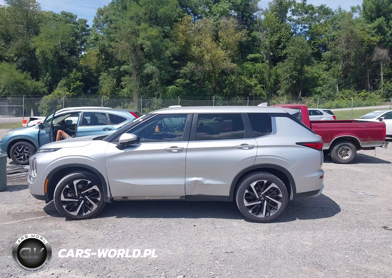 2024 Mitsubishi Outlander Se 2.5 S-Awc-Se Black Edition S-Awc-Se Black Edition W-Pano Roof S-Awc-Se Ralliart S-Awc VIN:JA4J4VA83RZ074705 - 14