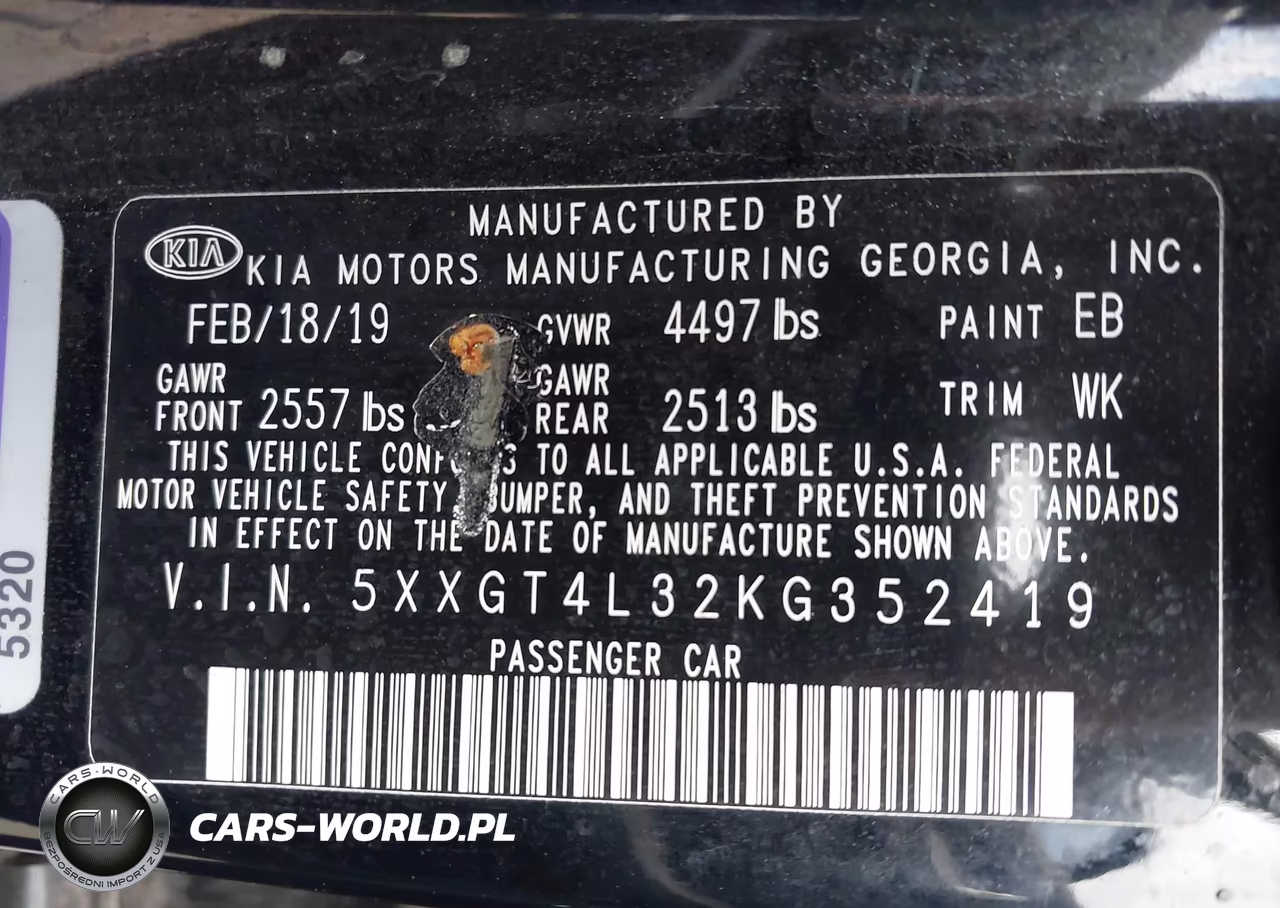 2019 Kia Optima S VIN:5XXGT4L32KG352419 - 9