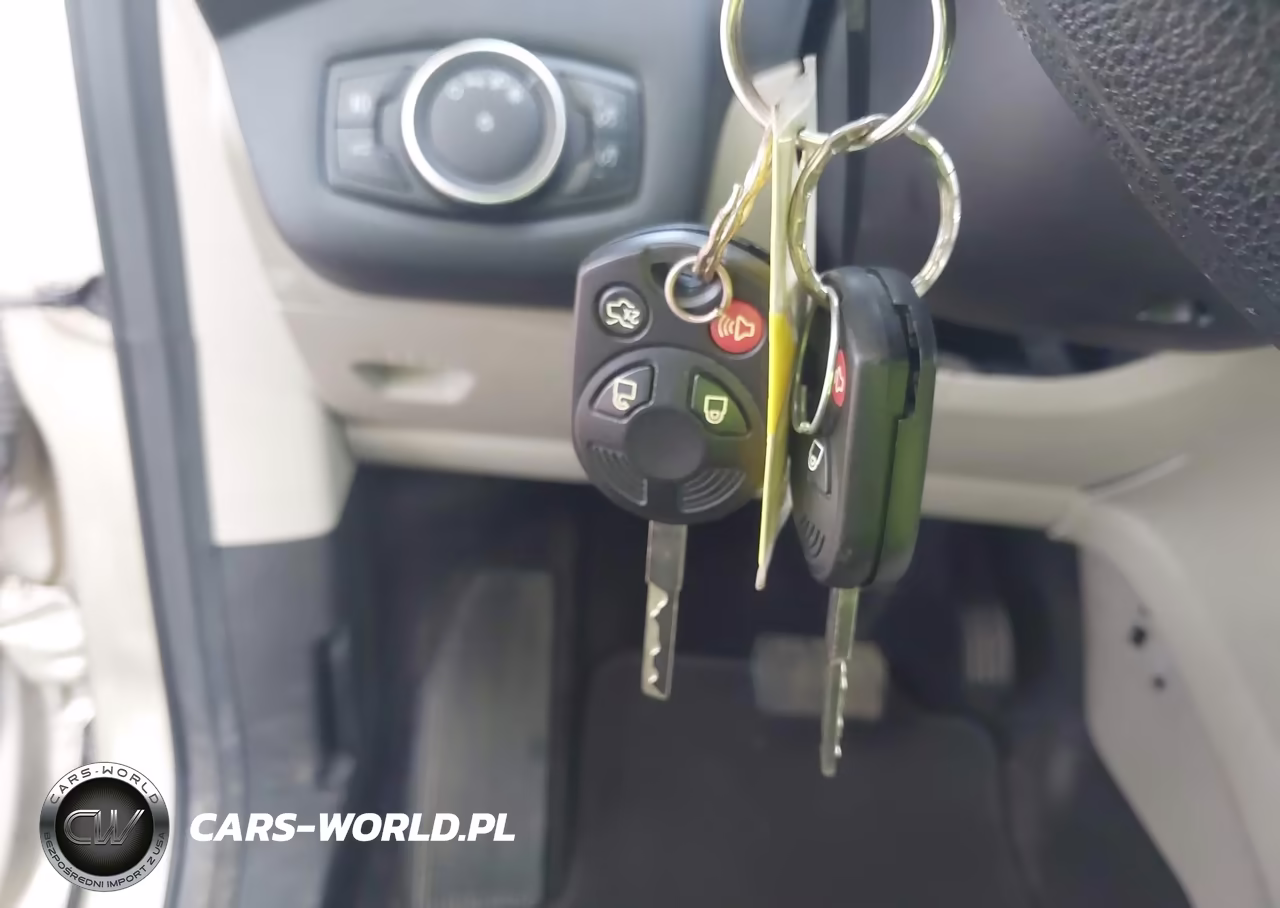 2017 Ford Escape Se VIN:1FMCU0GD8HUE87104 - 11