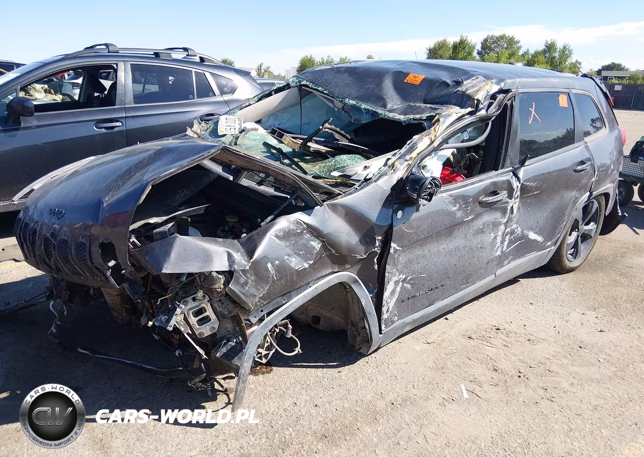 2016 Jeep Cherokee Altitude VIN:1C4PJMCS7GW226026 - 2