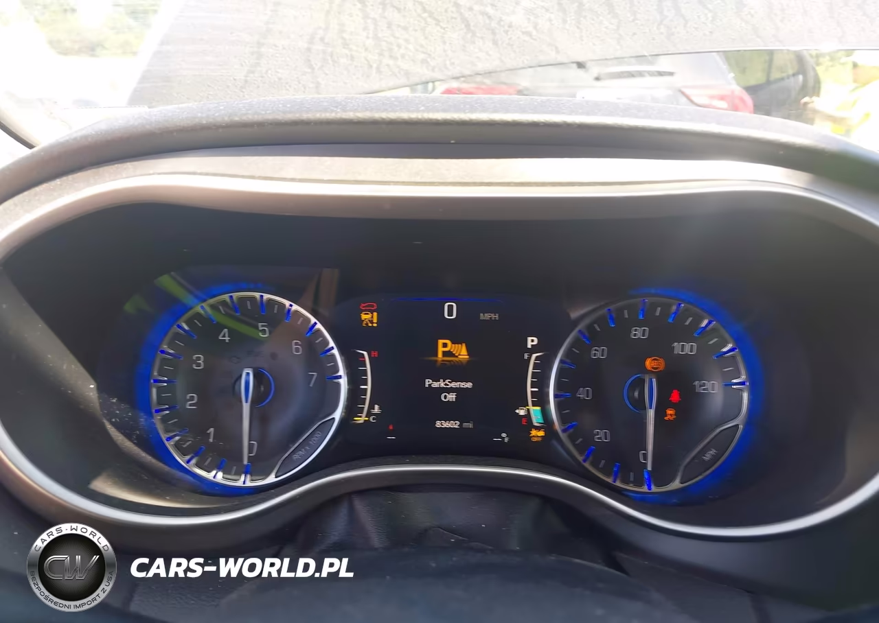 2022 Chrysler Pacifica Touring L VIN:2C4RC1BG9NR142908 - 7